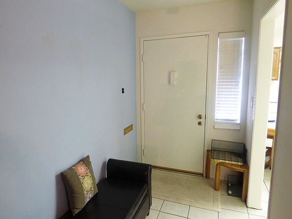 4th image of 28152 Northwood Dr