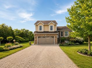 1100 Walker St, Howick, ON N0G2X0