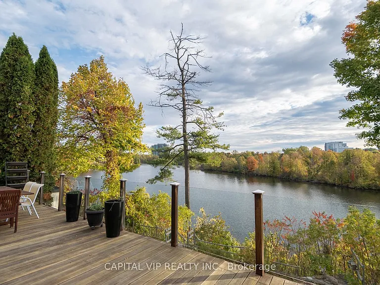 4 Wellsmere Ct — Photo 5