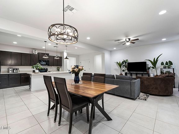 5th image of 23266 S 229TH Way