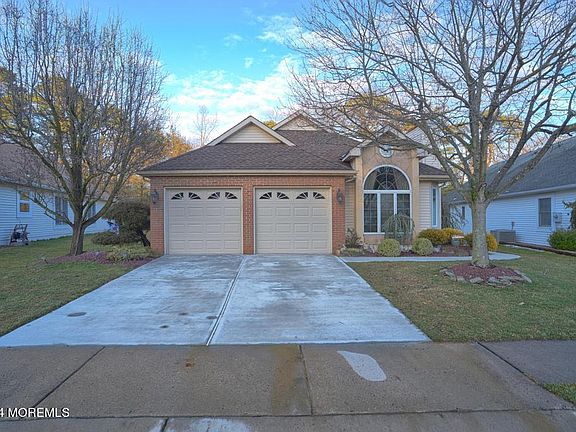 3rd image of 1536 Scholar Place