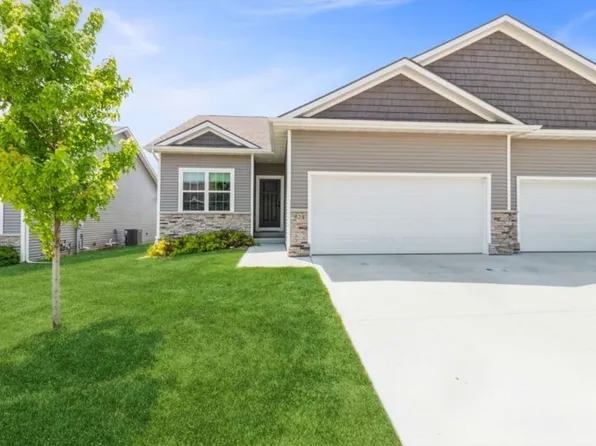 824 Pinehurst Way, Polk City, IA 50226