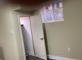 25 Thornridge Cres, Kitchener, ON N2M 4V9