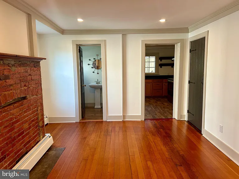 1327 W Strasburg Rd — Photo 9