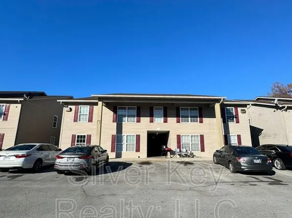 250 Willow Creek Dr APT 1, Madisonville, TN 37354