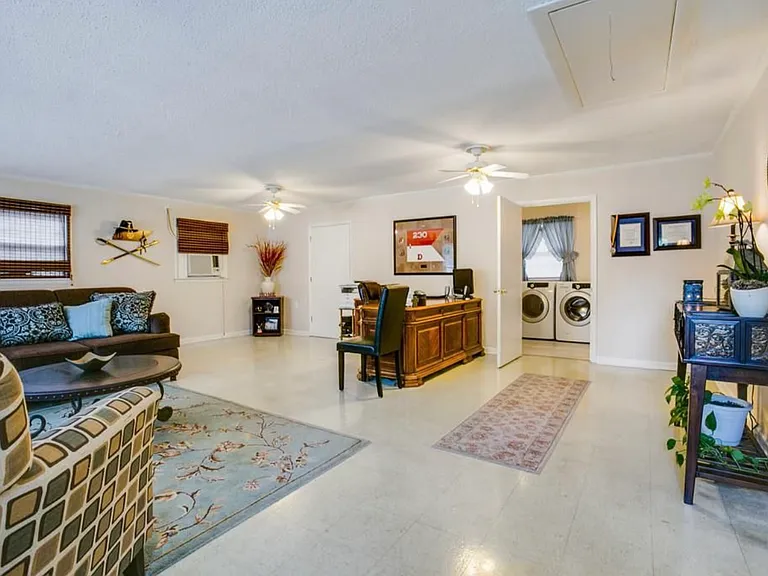 2548 Peace Pl — Photo 24