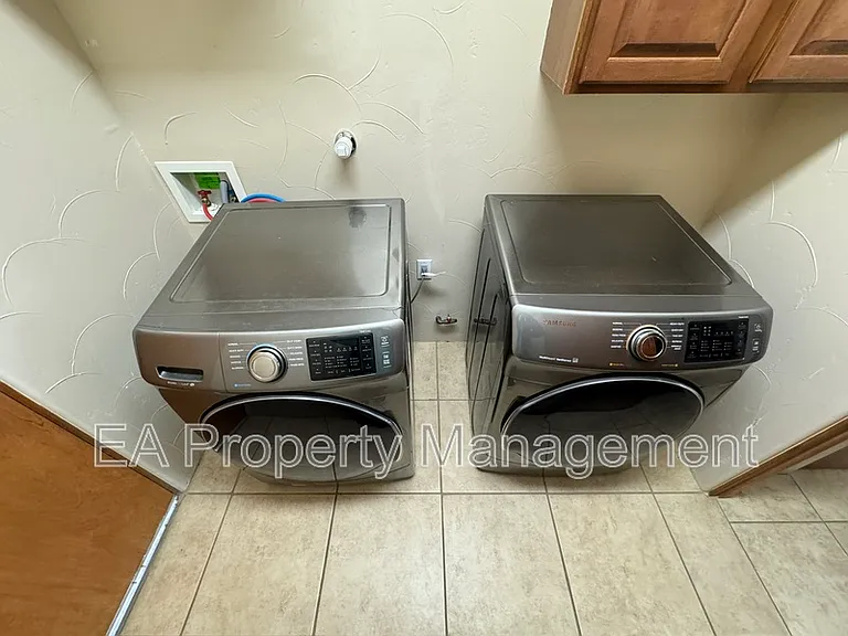 2300 Wildstream St NW — Photo 7