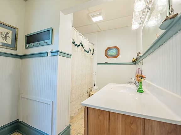 5th image of 1315 7th Street E #1 & 2