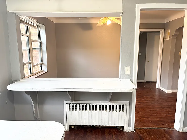 1384 N Cove Blvd #3 — Photo 9