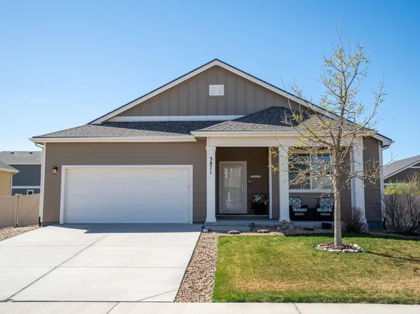 3871 Peach St, Wellington, CO 80549