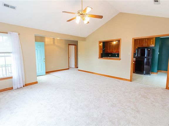 3rd image of 6160 Parsley Ct