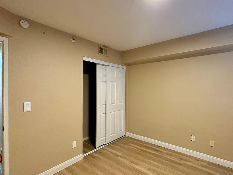 2750 S Durango Dr #1016 — Photo 12