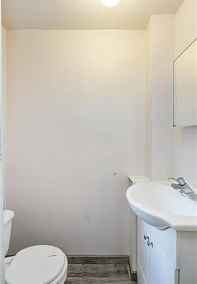 2631 Josephine St — Photo 9