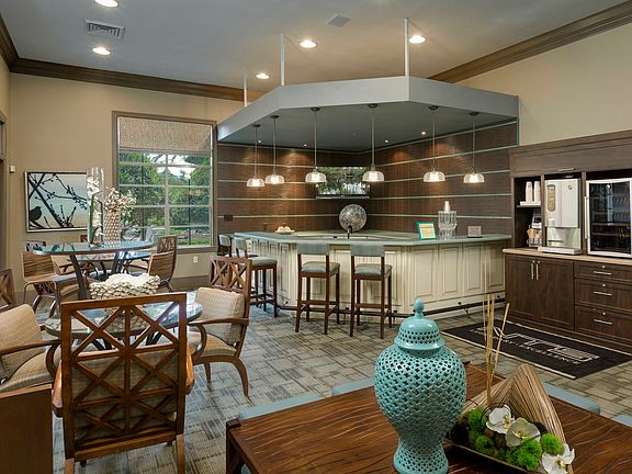 5th image of 1000 Plantation Lakes Cir #9305