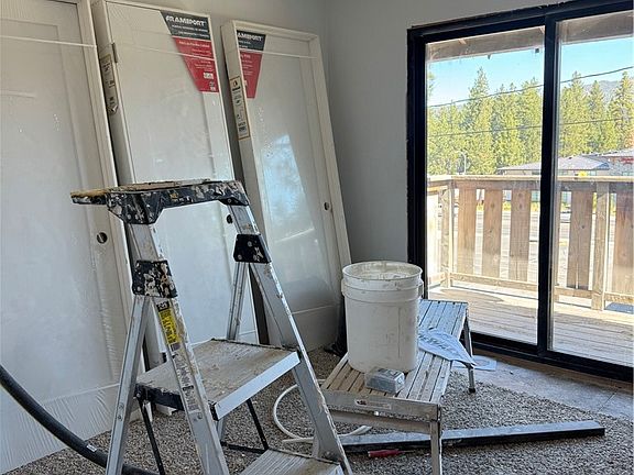 4th image of 41826 Brownie Ln