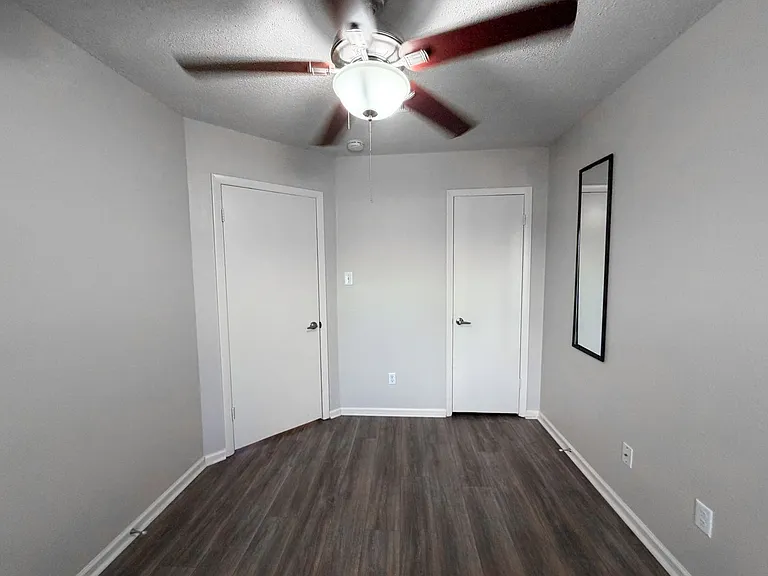 1009 Markham Ln #A — Photo 18