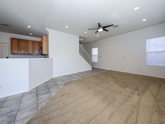 5th image of 2083 S McConnell Dr