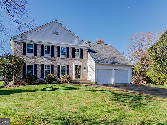 2nd image of 12404 Willow Green Ct