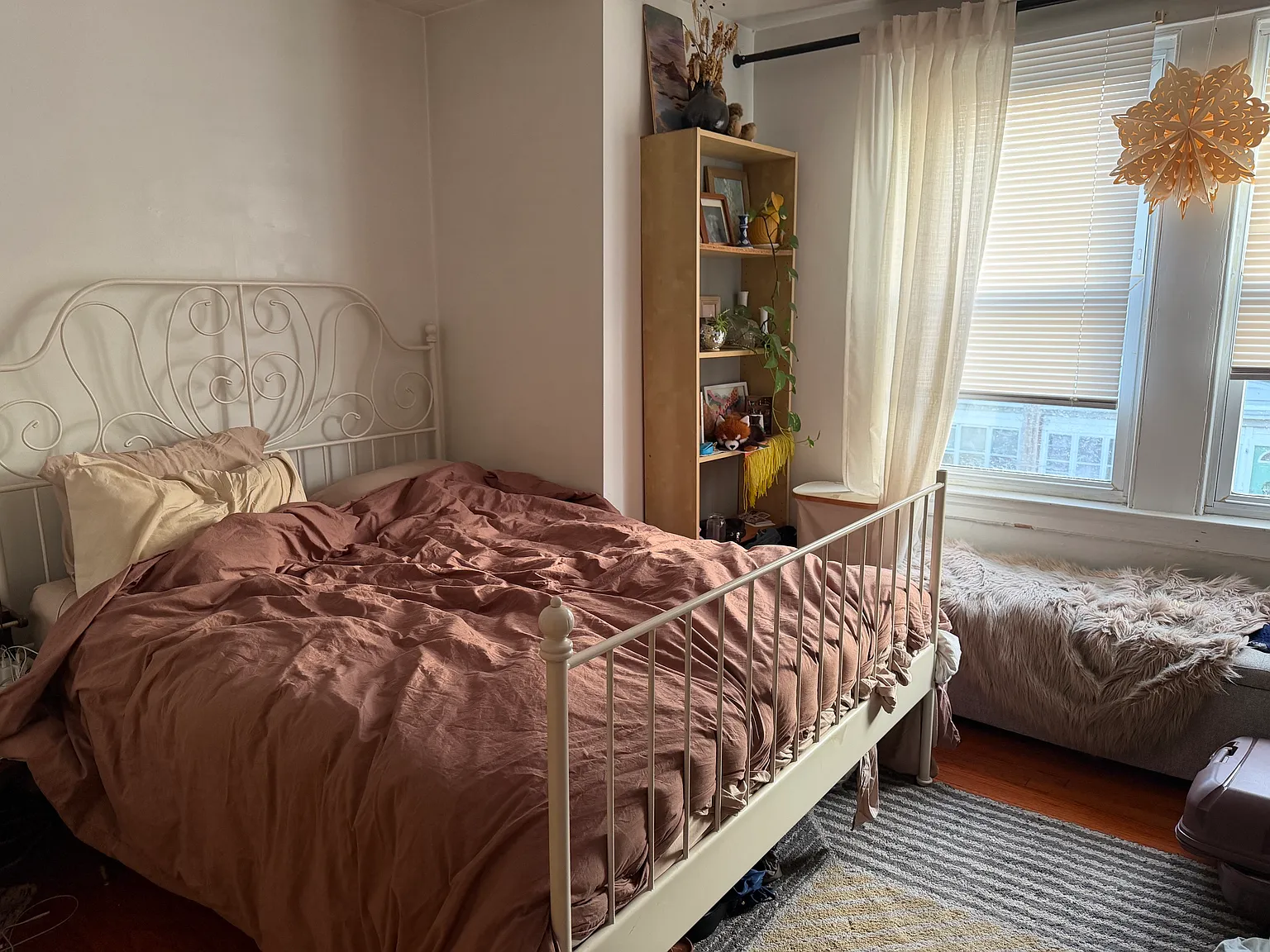 2 bed, 800 sqft, $1,200 — Photo 3