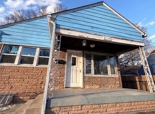 2110 W 11th St, Indianapolis, IN