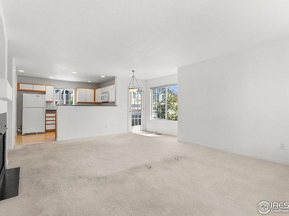 4th image of 3660 W 25th St #9-901