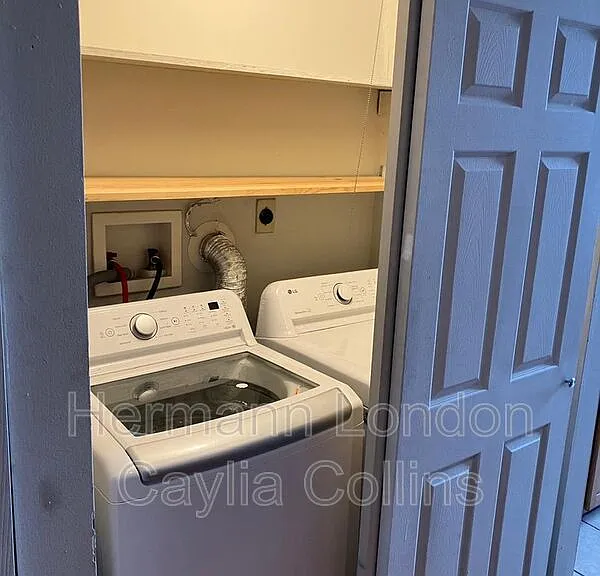 1708 S Tucker Blvd #C — Photo 19