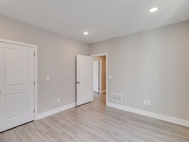 2636 Annin St #1 — Photo 14