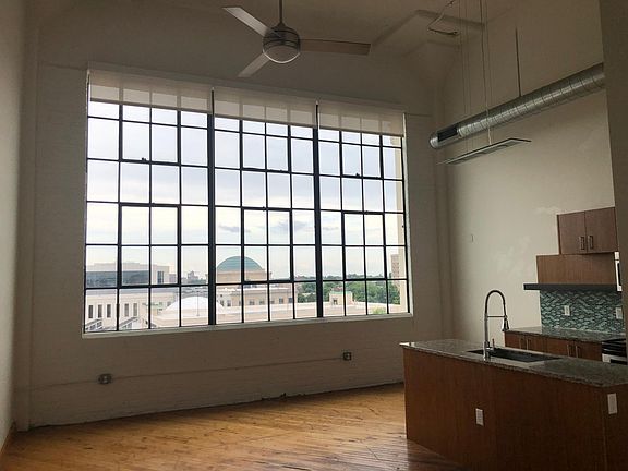 3rd image of 900 Terminal Pl APT 606