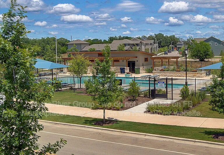1809 Artesian Springs Xing — Photo 22