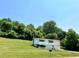 2724 College Dr, Decorah, IA 52101