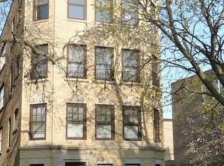 7549 N Oakley Ave APT 1, Chicago, IL 60645