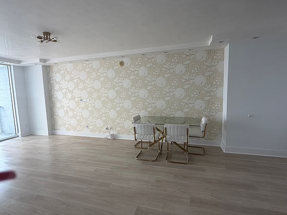 2nd image of 325 S Biscayne Blvd #4106