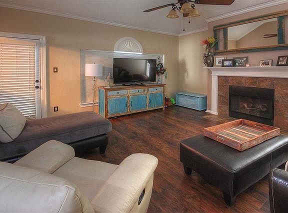 3rd image of 4359 N Capistrano Dr