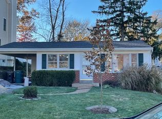 403 Crest Ave, Saint Louis, MO 63122