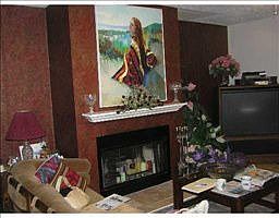 5th image of 2202 Strawberry Dr