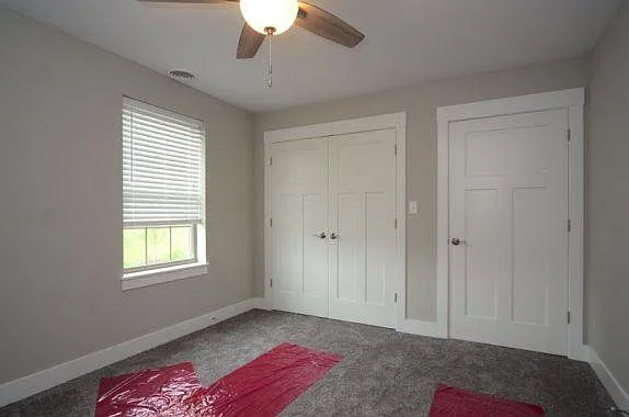 4 bed, 2751 sqft, $3,350 — Photo 2