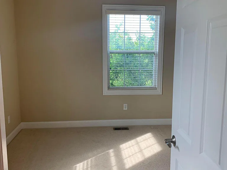 8272 Griswold Dr — Photo 29
