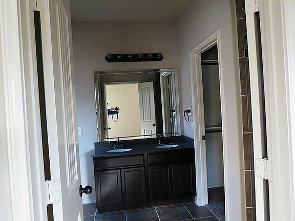 3rd image of 18326 Willow Moss Dr