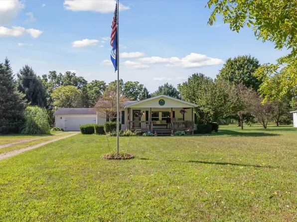 11566 R Dr S, Burlington, MI 49029