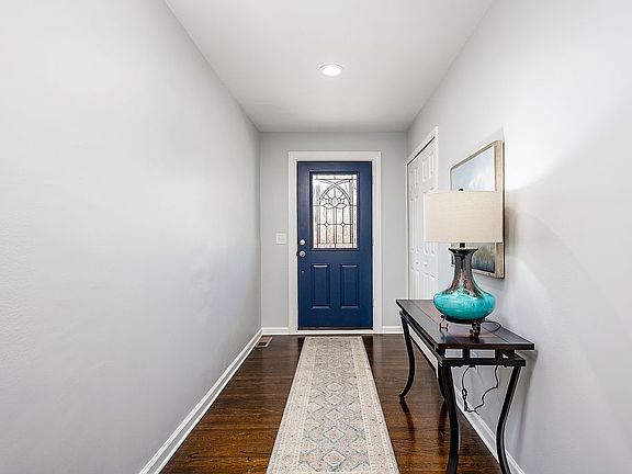 2nd image of 29974 Mirlon Dr
