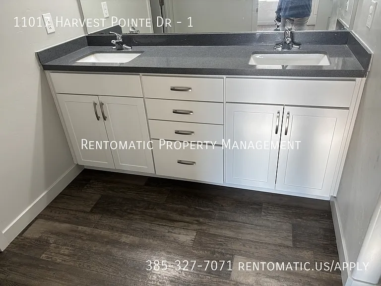 11017 S Harvest Pointe Dr #1 — Photo 30