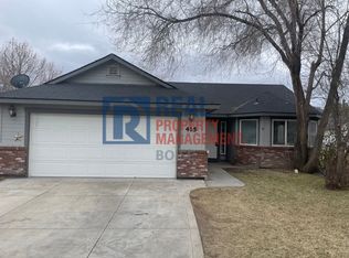 415 W Summerwind Dr, Nampa, ID 83651