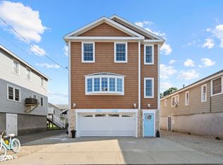 22 Richard St, Milford, CT 06460