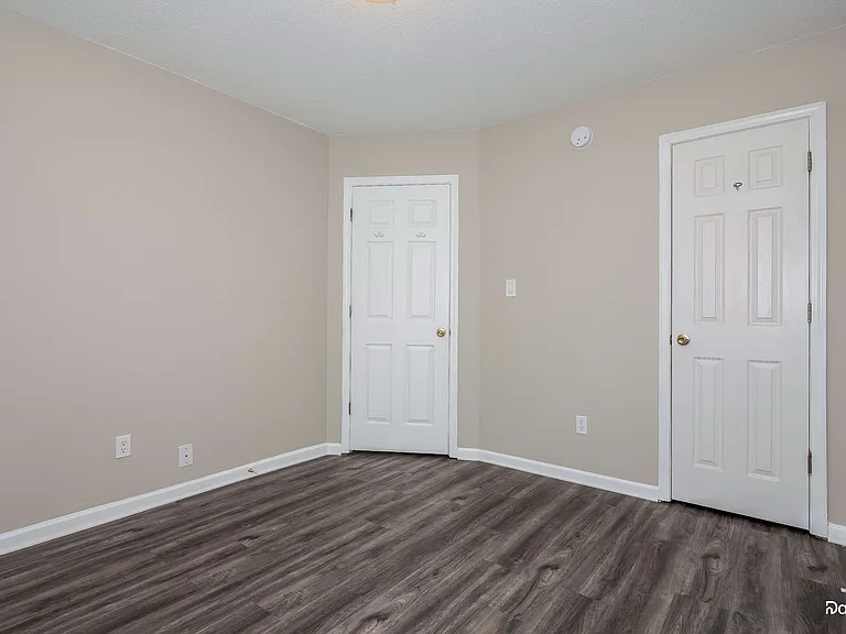 3361 Hunting Wood Ct — Photo 9