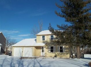 4275 Carmel Dr, Liverpool, NY 13090