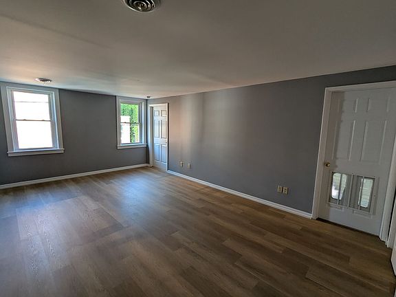 4th image of 137 Remsen St #2R