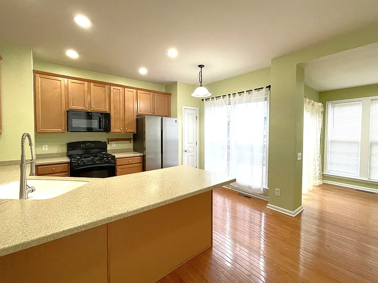 268 Baxter Dr — Photo 15