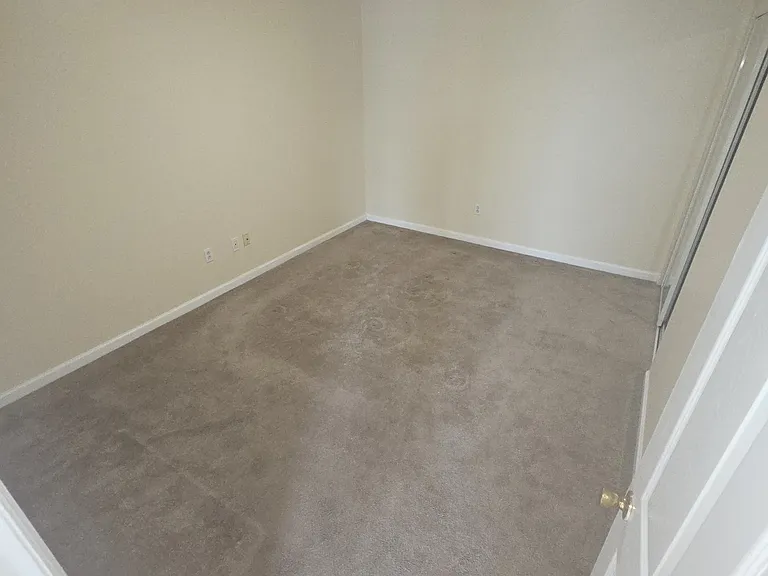 207 Broadway #406 — Photo 5