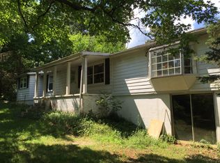 1132 E Hanover Rd, Graham, NC 27253