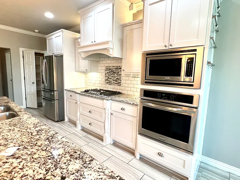 4100 Heartwood St — Photo 36